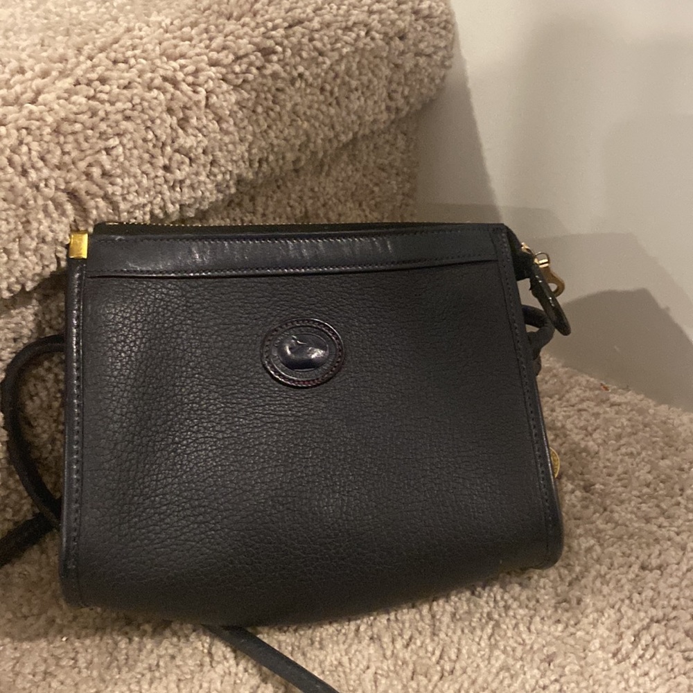 Vintage Classic Dooney & Bourke Black Pebble Leather Crossbody Bag - Picture 6 of 12